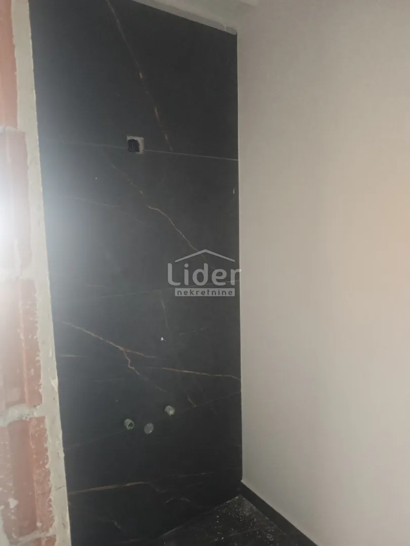 srdoči-4s+db stan u novogradnji - slika 12