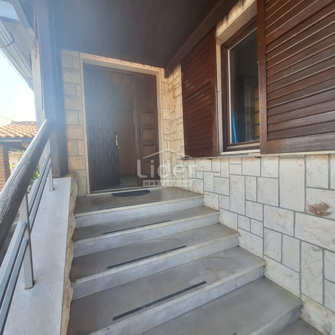 kastav-2s+db 130m2-stan za radnike - slika 11