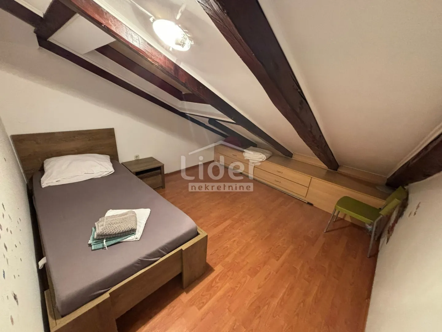 belveder-stan za radnike 250€/po radniku - slika 11