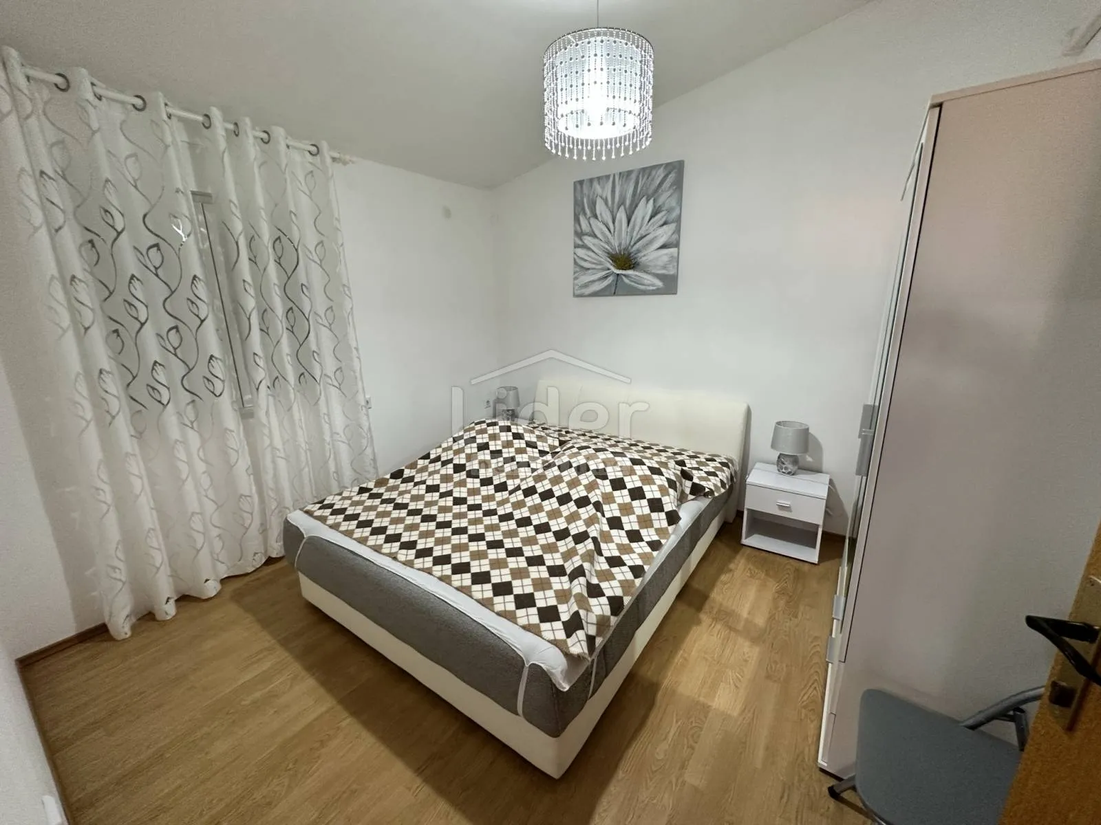 kuću na samo 60m od mora - slika 9