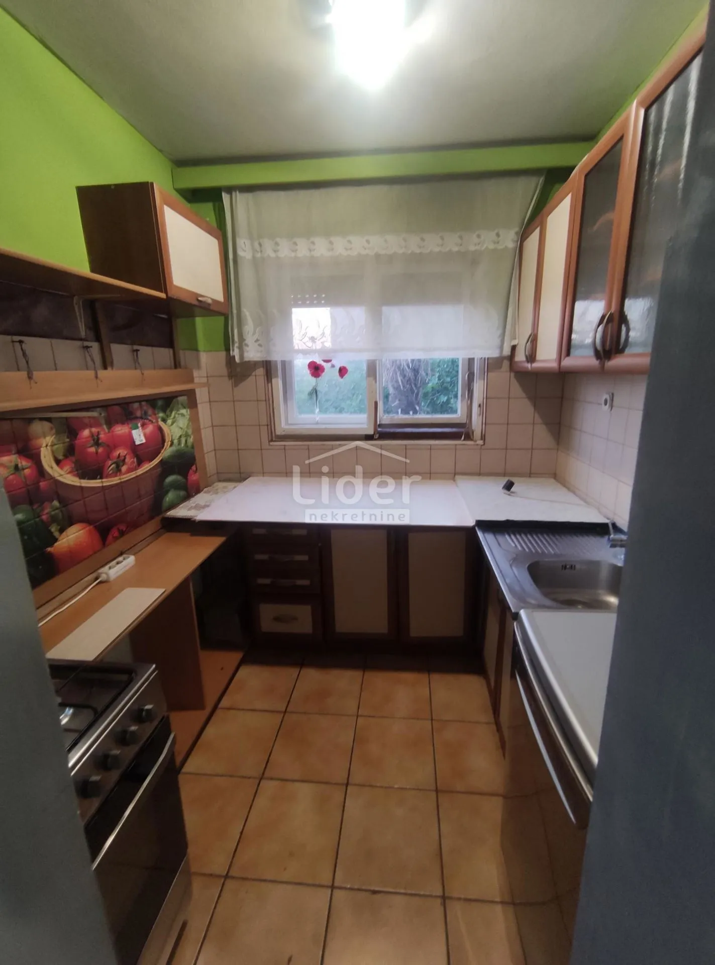 etaža kuće 3s+db sa okućnicom - slika 2