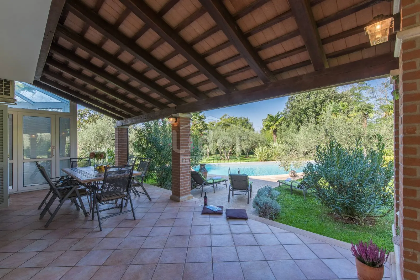 poreč-prekrasna vila na odličnoj lokaciji - slika 3