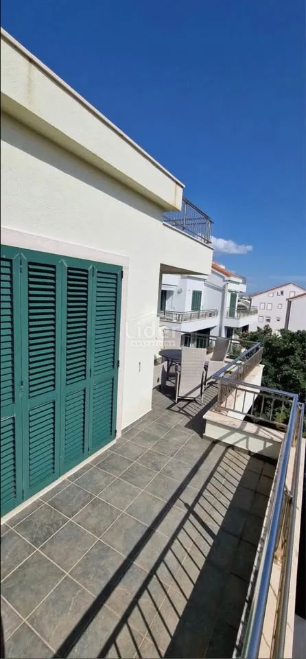 APARTMAN (69,98m2) NOVALJA (GAJ)