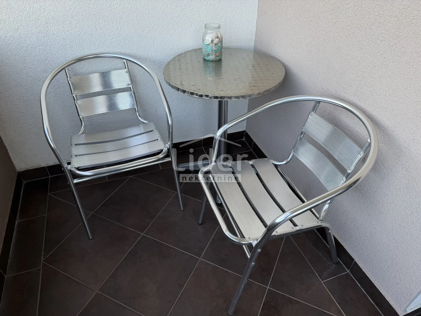 poslovni prostor 30m2 na mirnoj lokaciji iznajmljujemo - slika 6