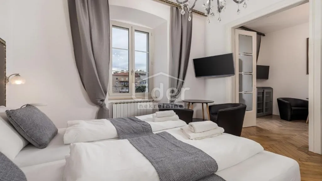 centar - 2 studio apartmana - slika 4