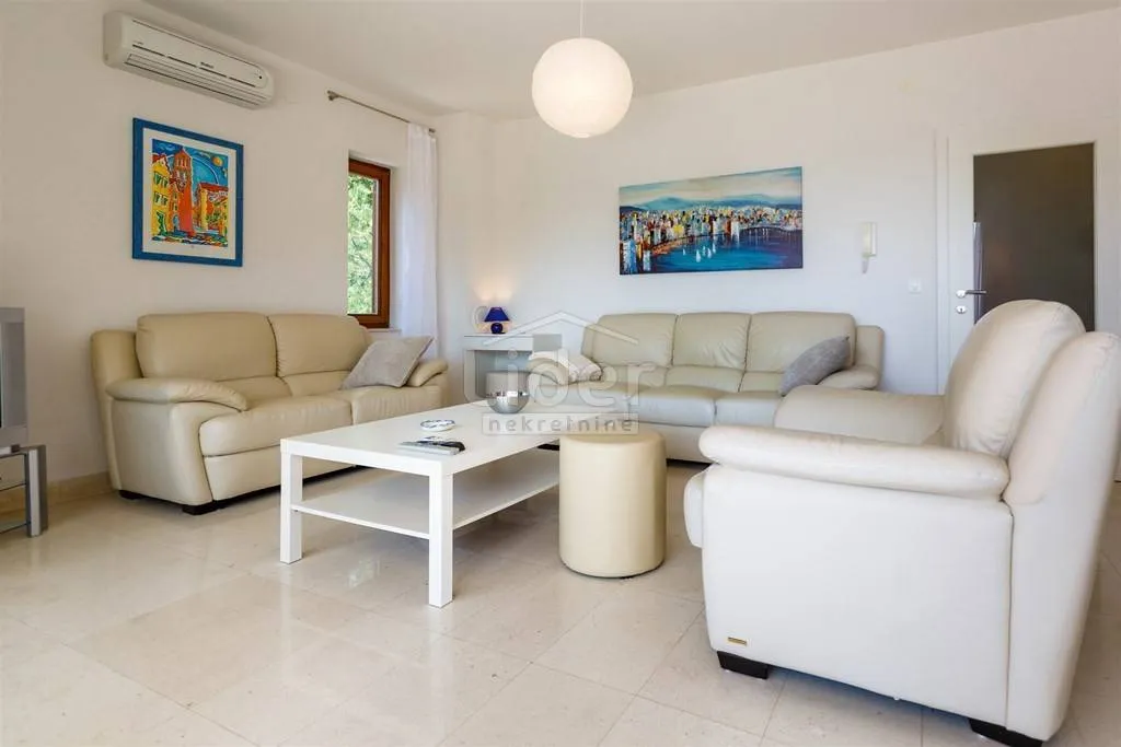 kuća krk, 600m2, uz more - slika 2