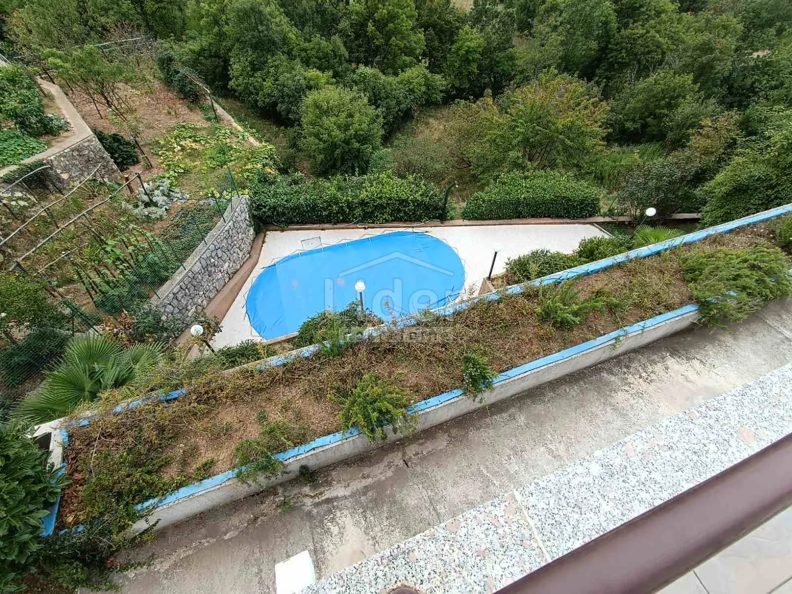 kuća za najam, saršoni - slika 27