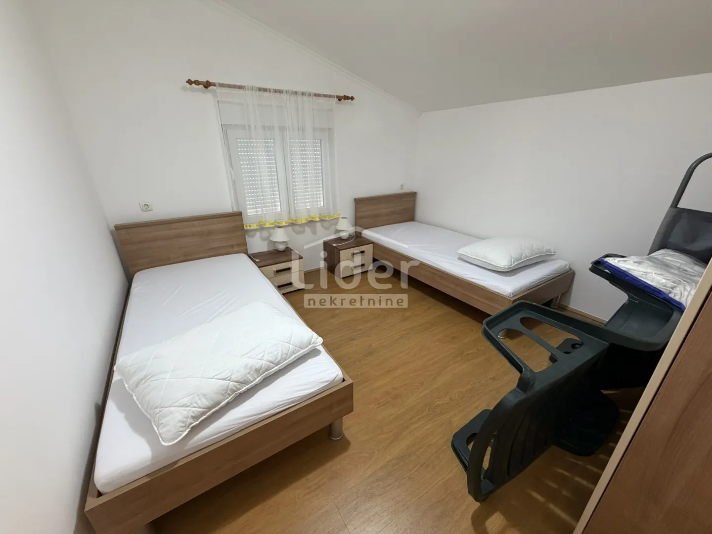 kuću sa 3 stana na novigradskom moru prodajemo - slika 23