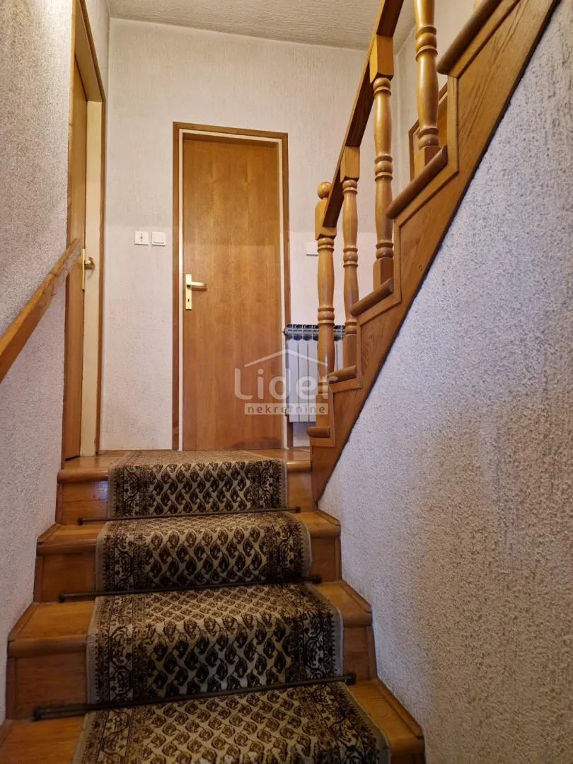 kuća u banjolu 298 m2 - slika 4