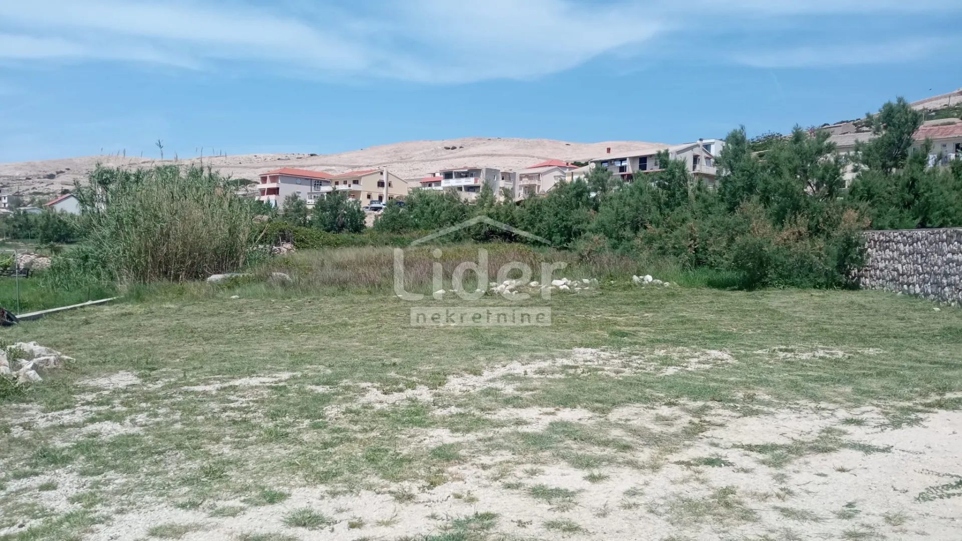 kuća 185m2, 150m od mora + građevinsko zemljište 600m2 - slika 15