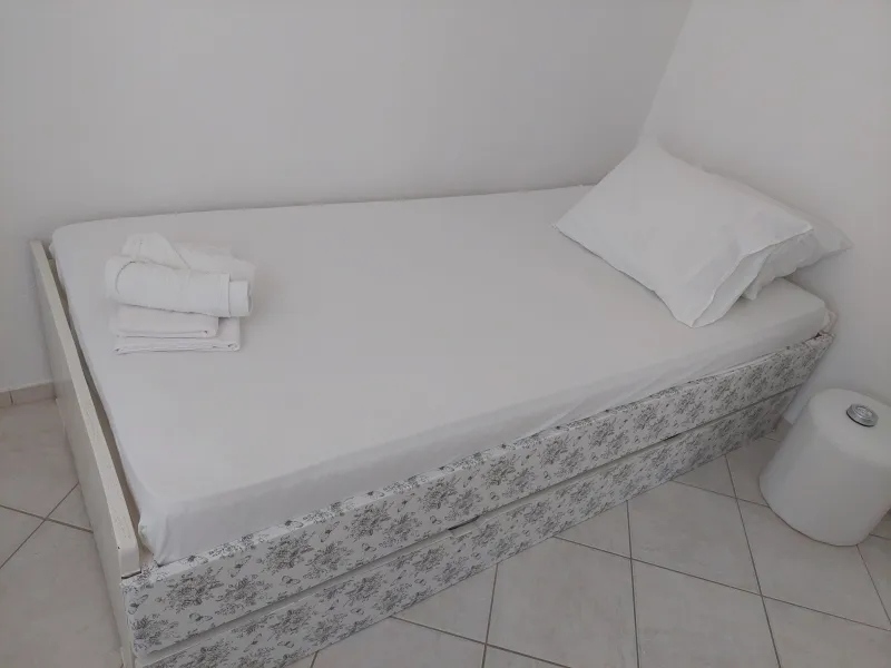 pag- kuća s okućnicom i pogledom na more - slika 33