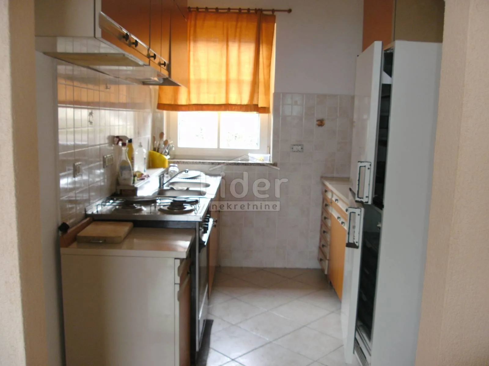 kuća crikvenica, vezana, 360m2 - slika 25
