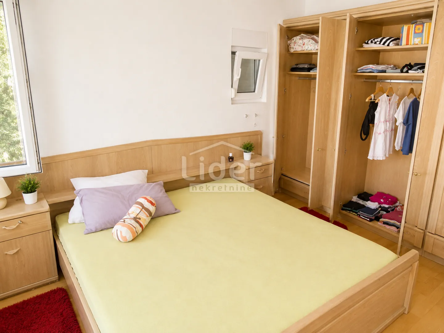 kruševo, kuću sa 3 stana i garažom prodajemo - slika 2