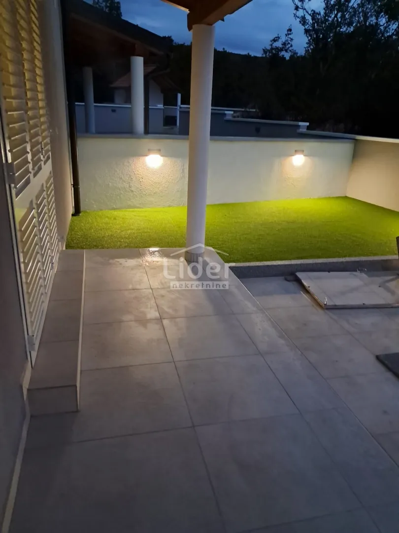 jadranovo,crikvenica-kuća s bazenom - slika 3