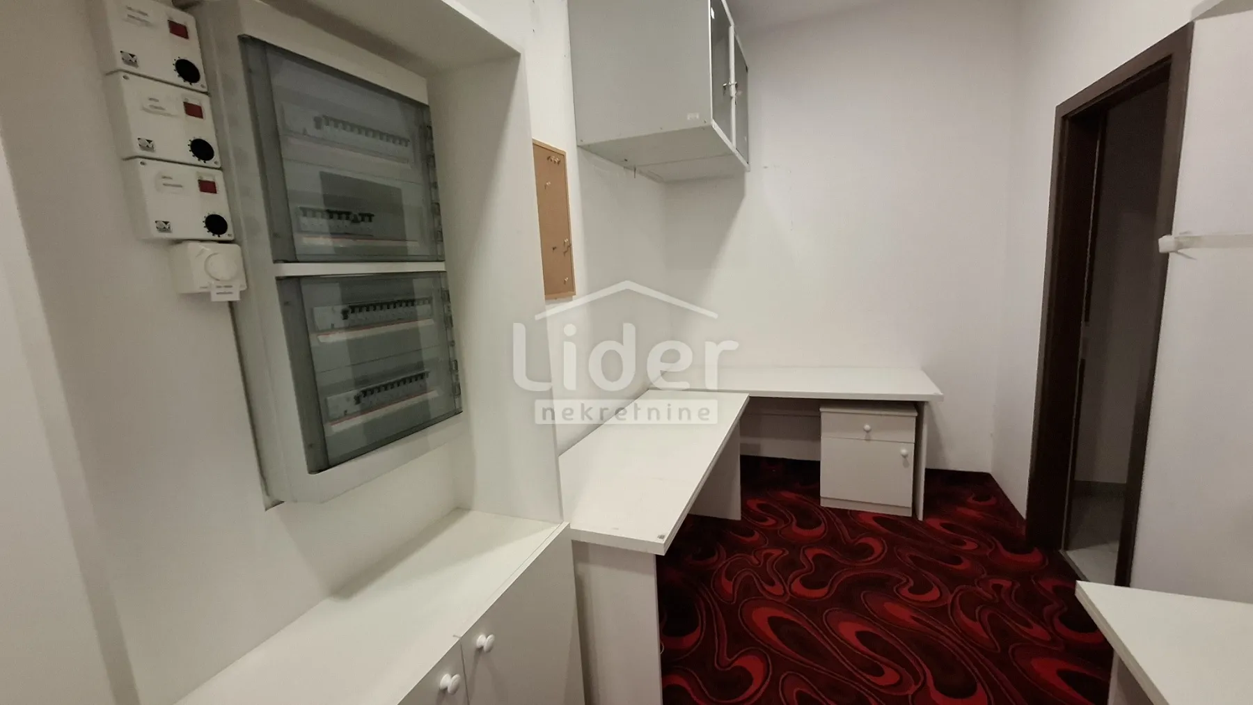poslovni prostor 230m2, kostrena - slika 2
