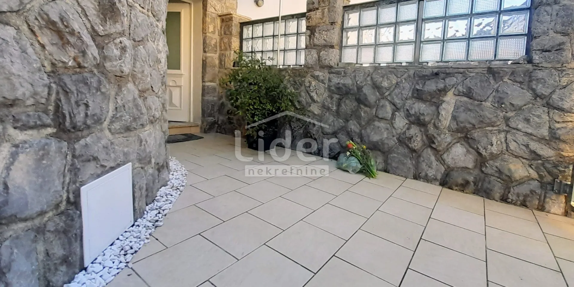 opatija,poljane-kuća u nizu 67m2 s pogledom na more - slika 24