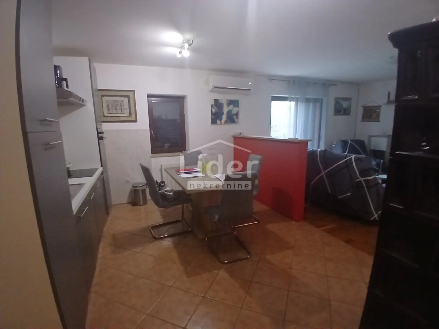 marčelji, 164,22 m2, četverosoban sa dn.boravkom - slika 5