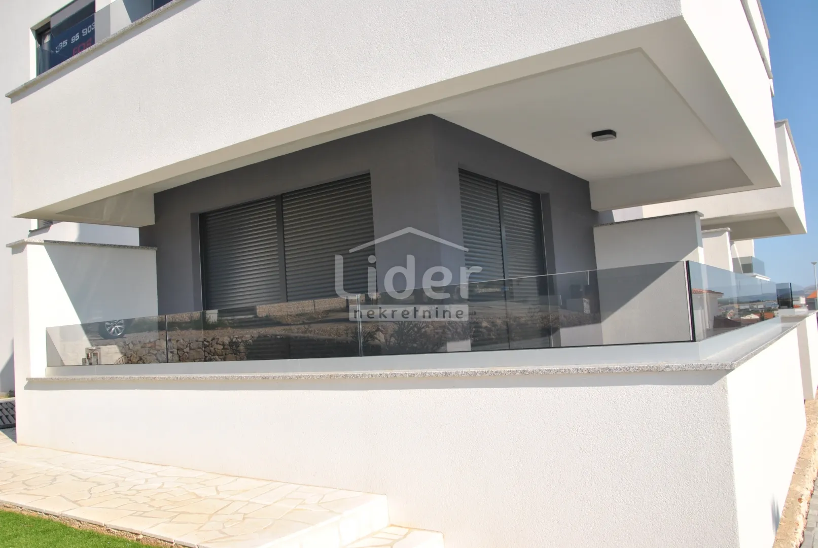 novalja, 2s+db, novogradnja 3.640 €m2, opremljeni - slika 7