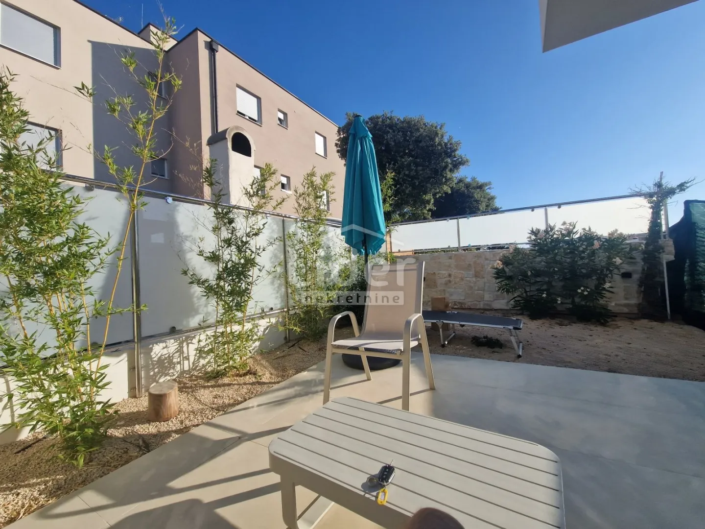 2s+db apartman, mandre- novogradnja, 200m od mora - slika 4
