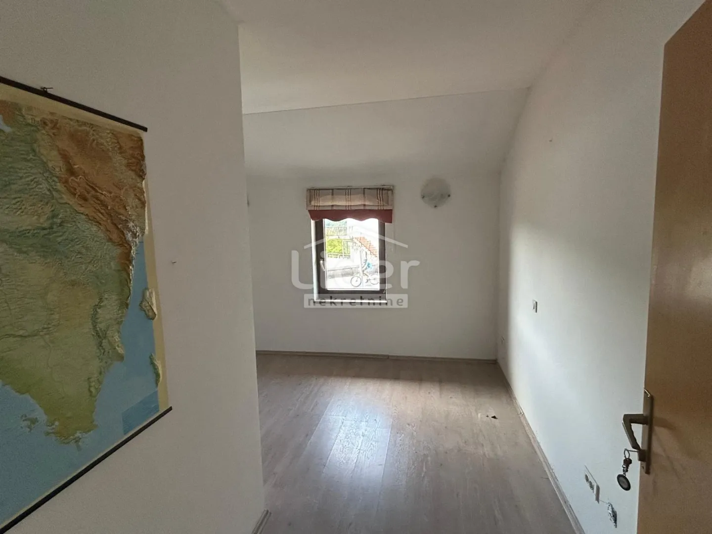 matulji.poslovno stambena zgrada - slika 2