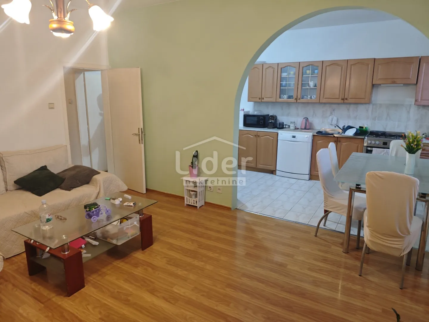 mali lošinj stan prvi red do mora - slika 2