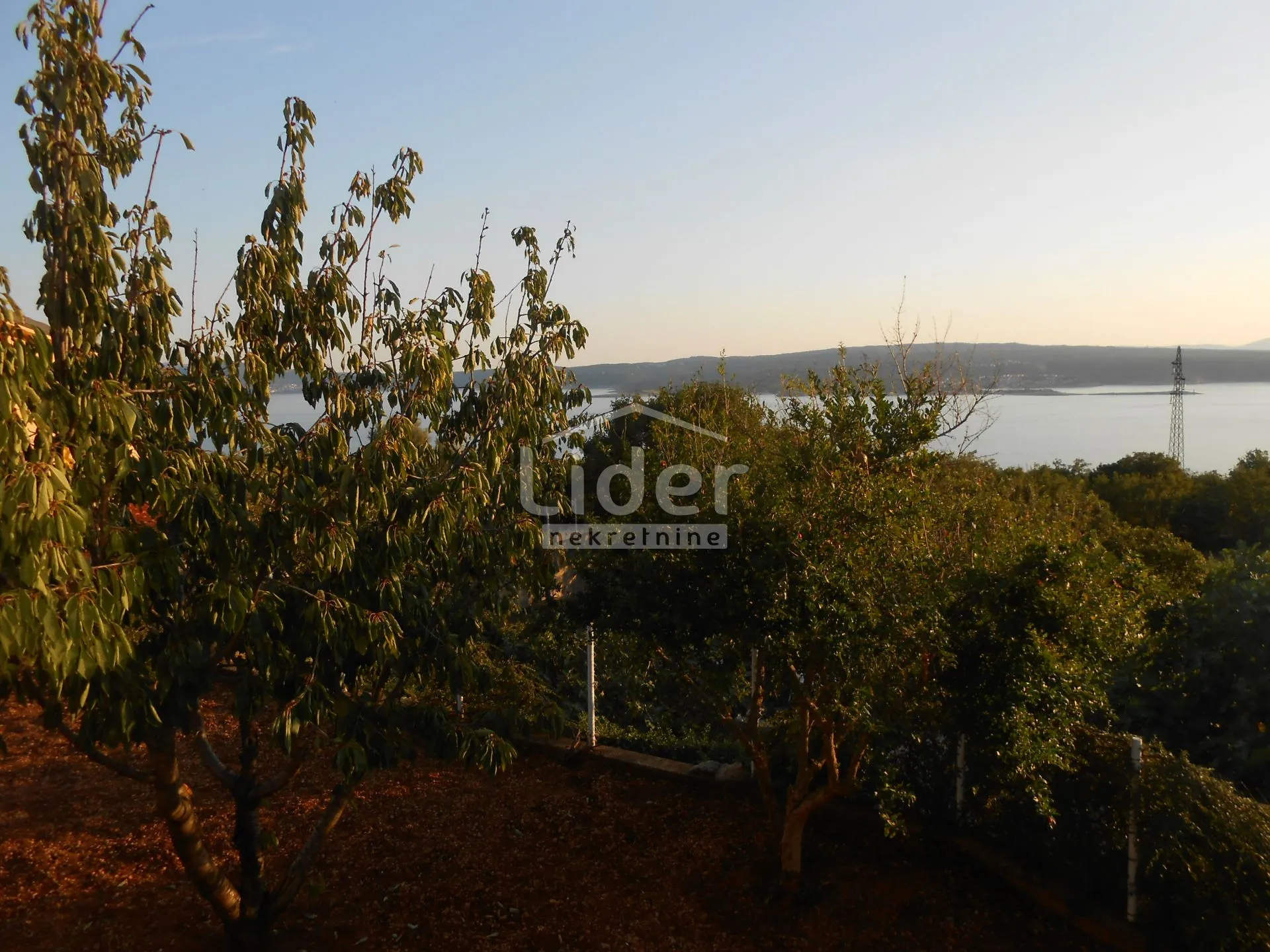 crikvenica manja kuća s pogledom na more i vrtom - slika 2