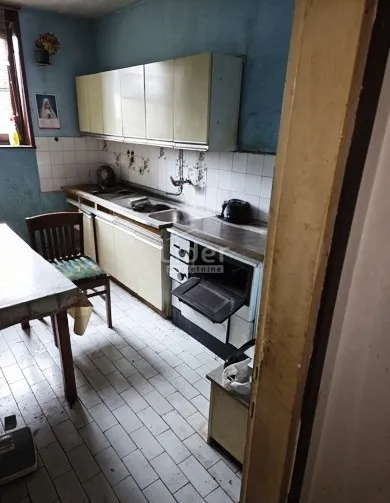 vrbovsko – stan 71 m², 1. kat, dvije terase - slika 2