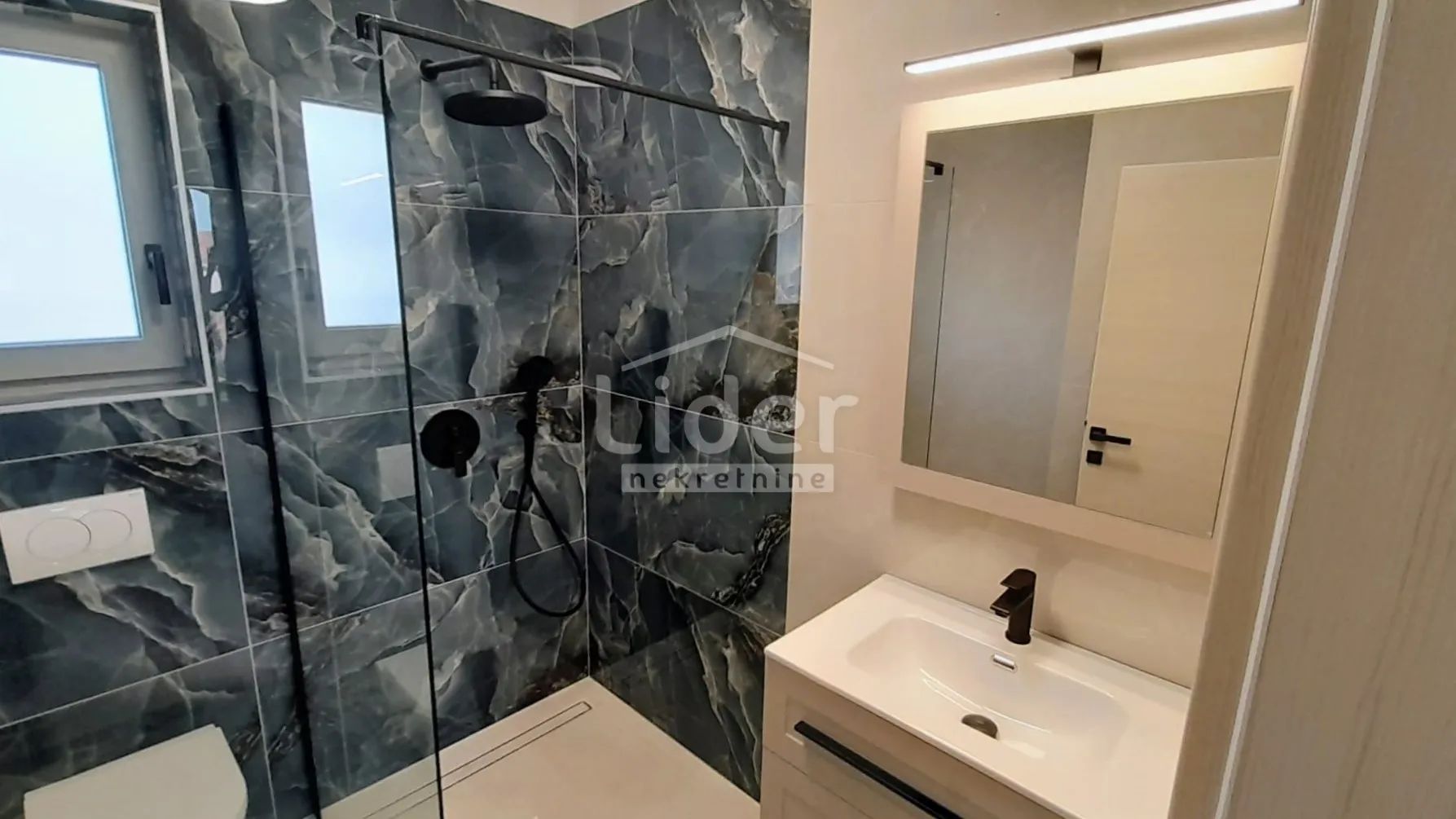 otok krk,malinska-vila s bazenom 140 m2 - slika 10