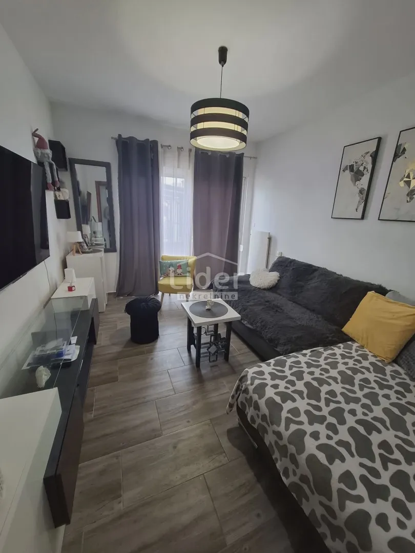 VIŠKOVO Namješteni stan u prizemlju stambene zgrade