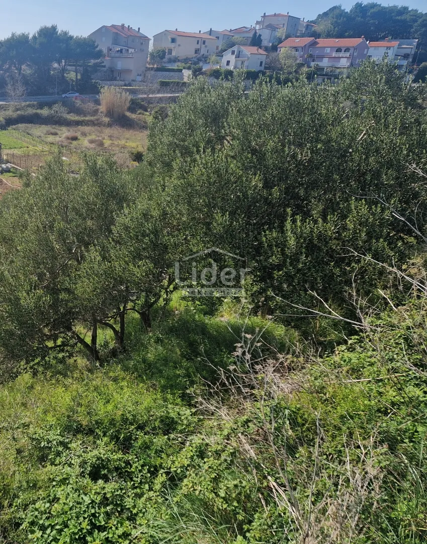 banjol, zemljište 1400 m2 - slika 2