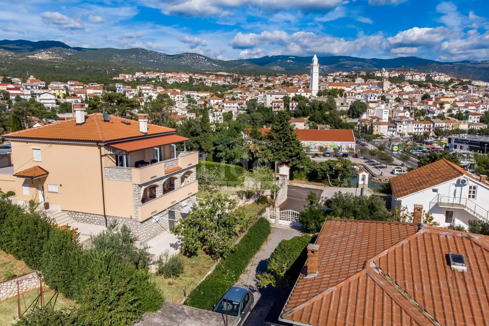 novi vinodolski odlična kuća blizu mora - slika 13