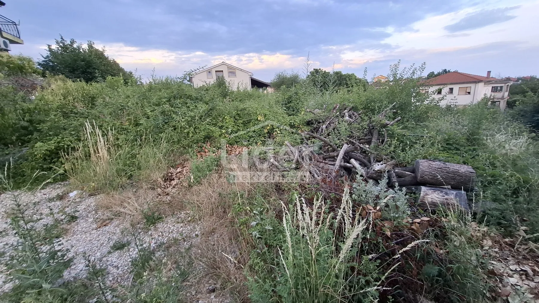 viškovo-1089m2centar,rijetkost na tržištu - slika 6