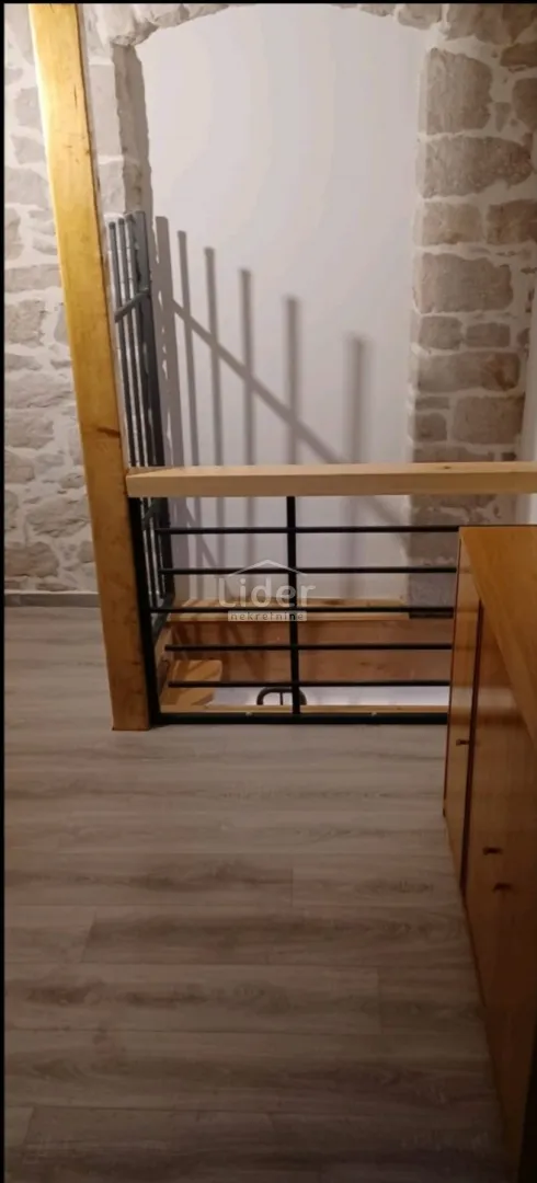 veli iž, kuća 90m2 - slika 9