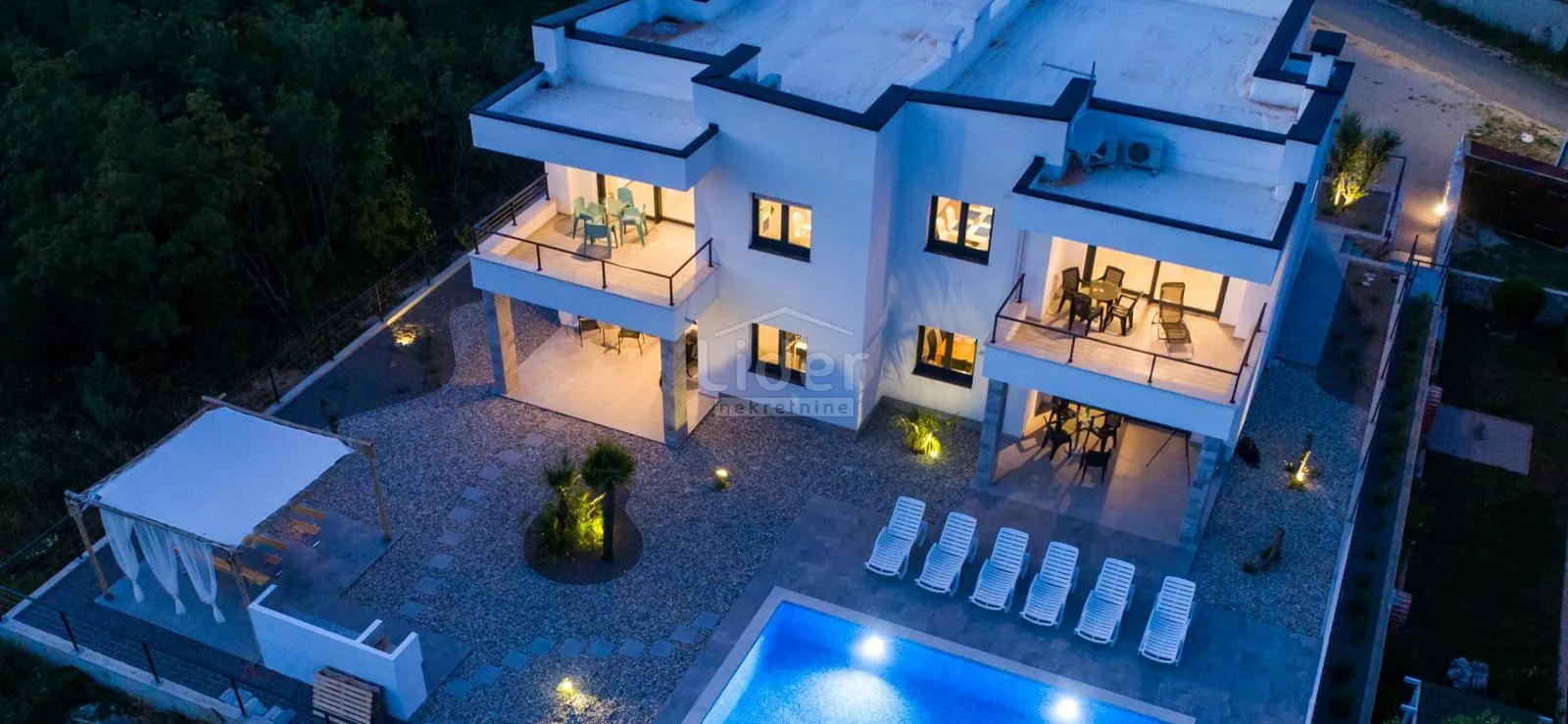 prekrasna nova kuća sa 4 apartmana - slika 5