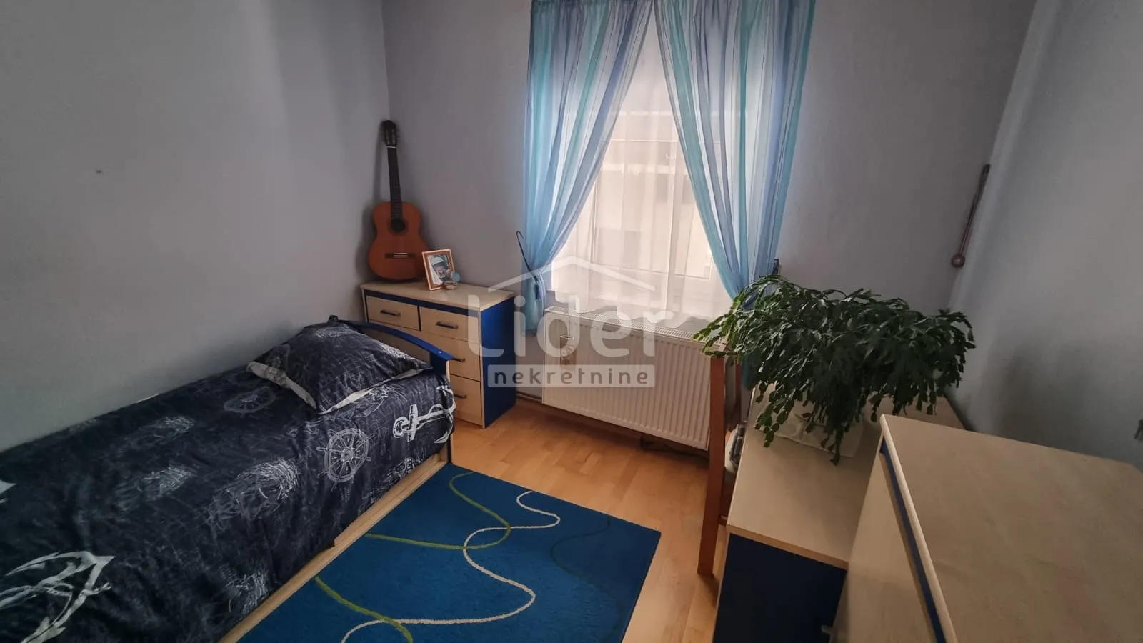 delnice, dvojna kuća od 100m2, p+1, okućnice 320m2 - slika 12