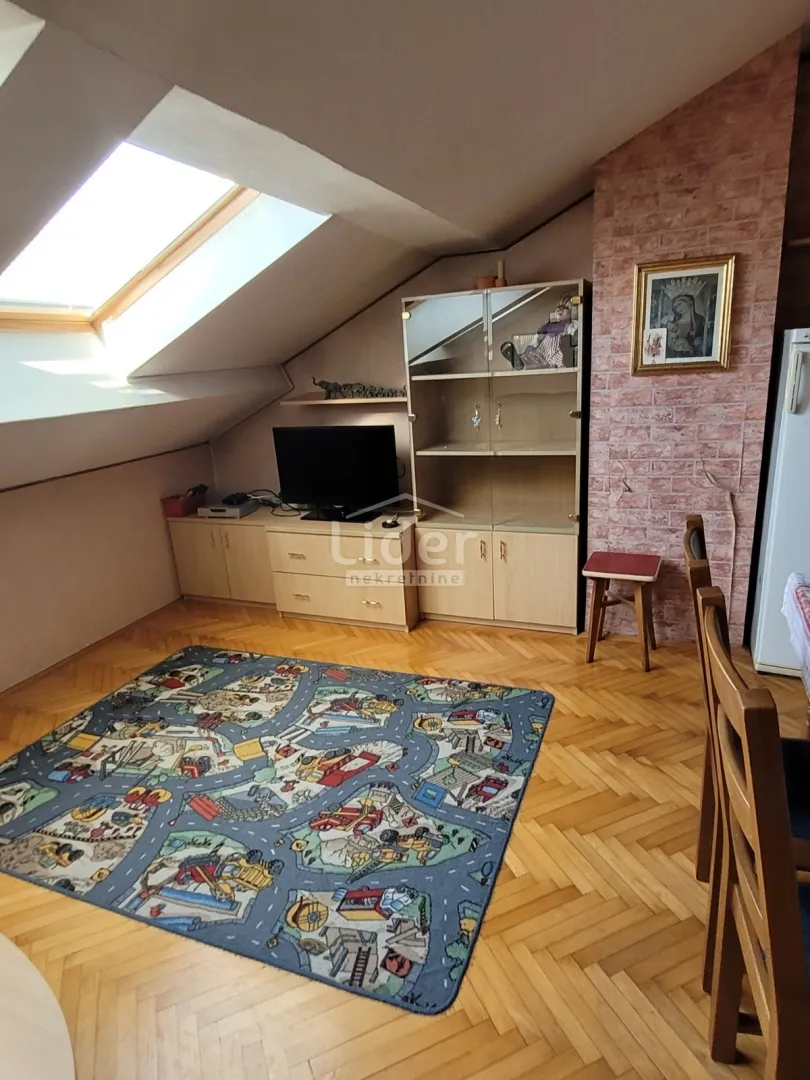 škurinje-3skl,52,71 m2 - slika 11