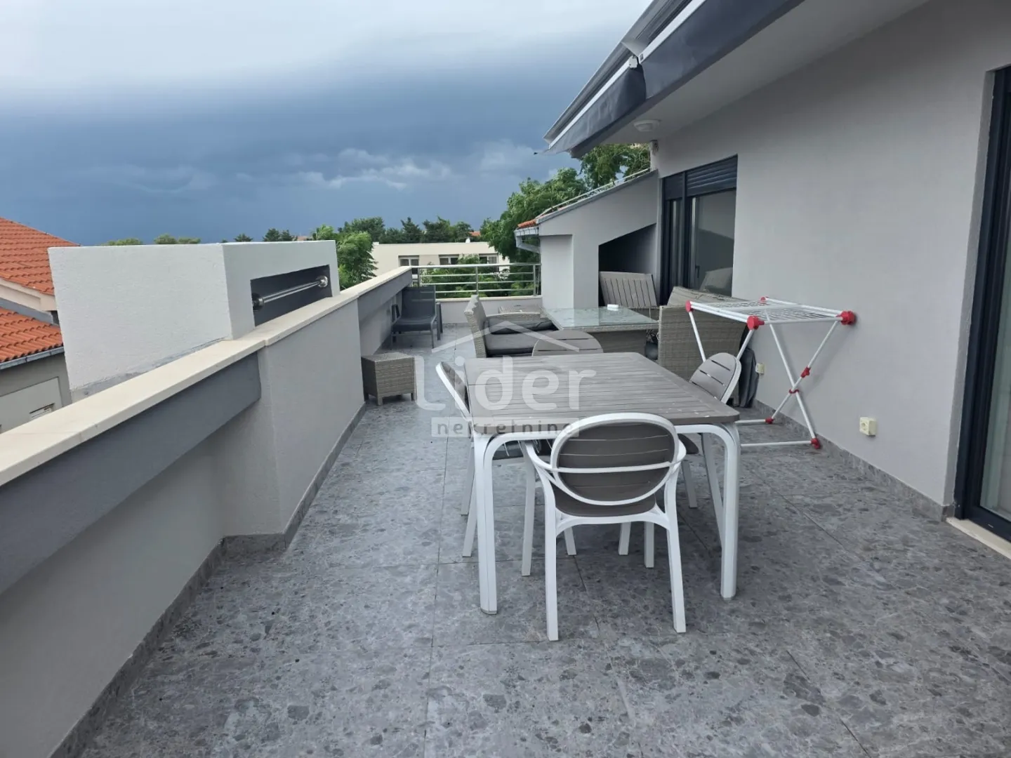 novalja-gaj, 70m od mora, penthouse, 2 stana - slika 3