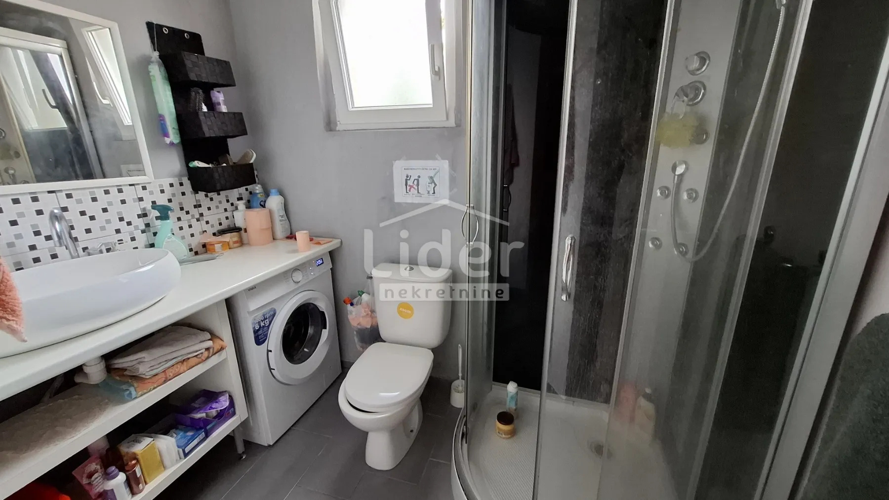 gornja vežica- 2s+db, balkon, pogled na more - slika 11