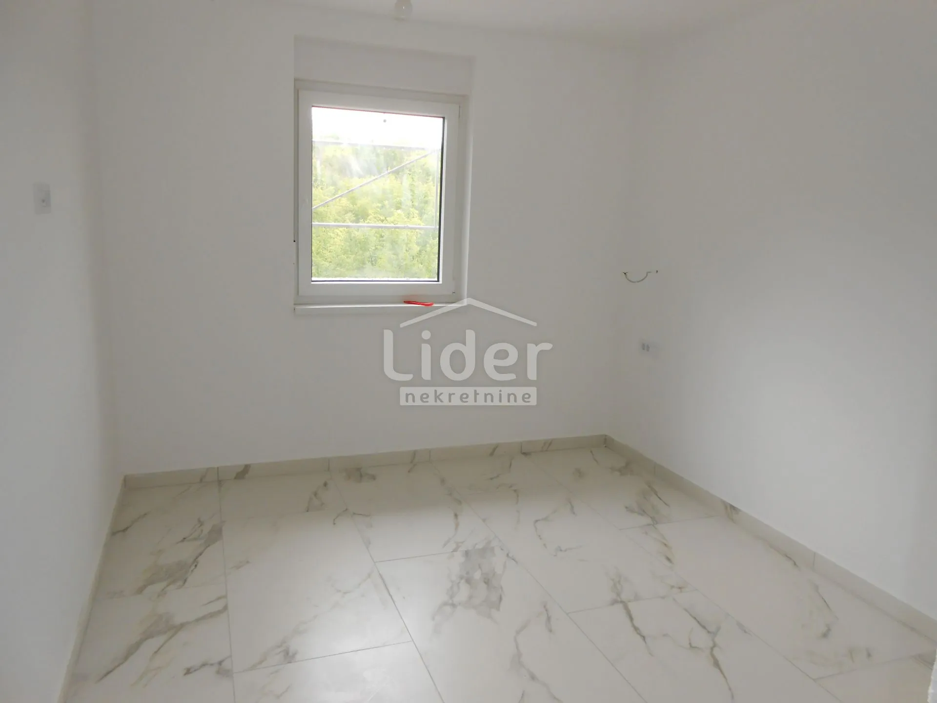 hlapa (otok krk) novi apartman s 2 lođe - slika 4