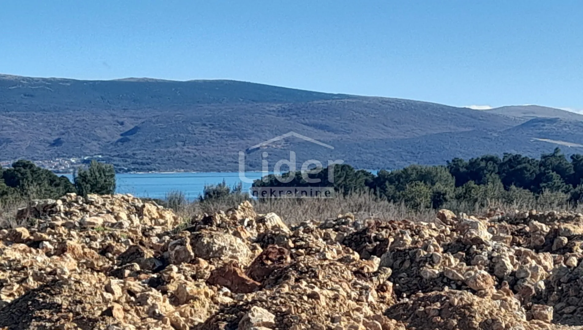 Otok Krk, Krk-Građevinsko Zemljište S Pogledo Na More 852m2