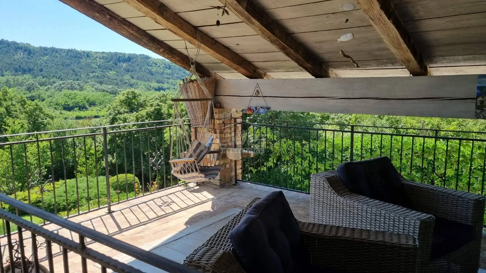 kuća istra, roč, 3.800m2 okućnice - slika 7