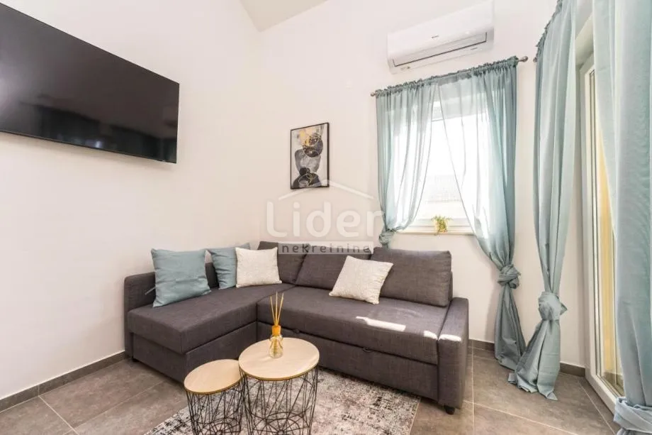 novalja, 3s+db, 2 balkona, namješten, 207.500 € - slika 3