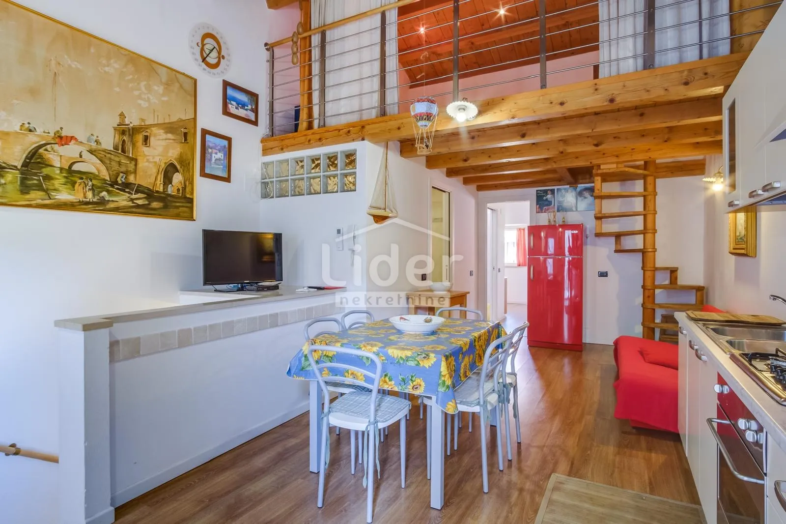 stan s predivnim pogledom na more i luku – veli lošinj - slika 5