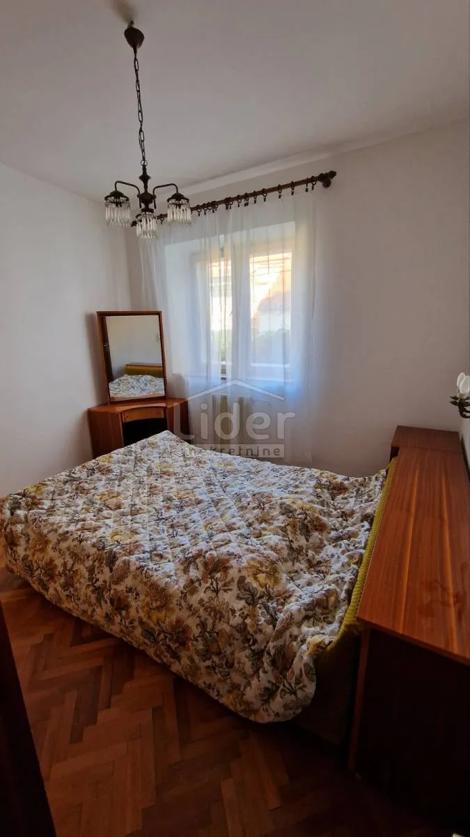 dvije samostojeće kuće u centru malog lošinja - slika 22
