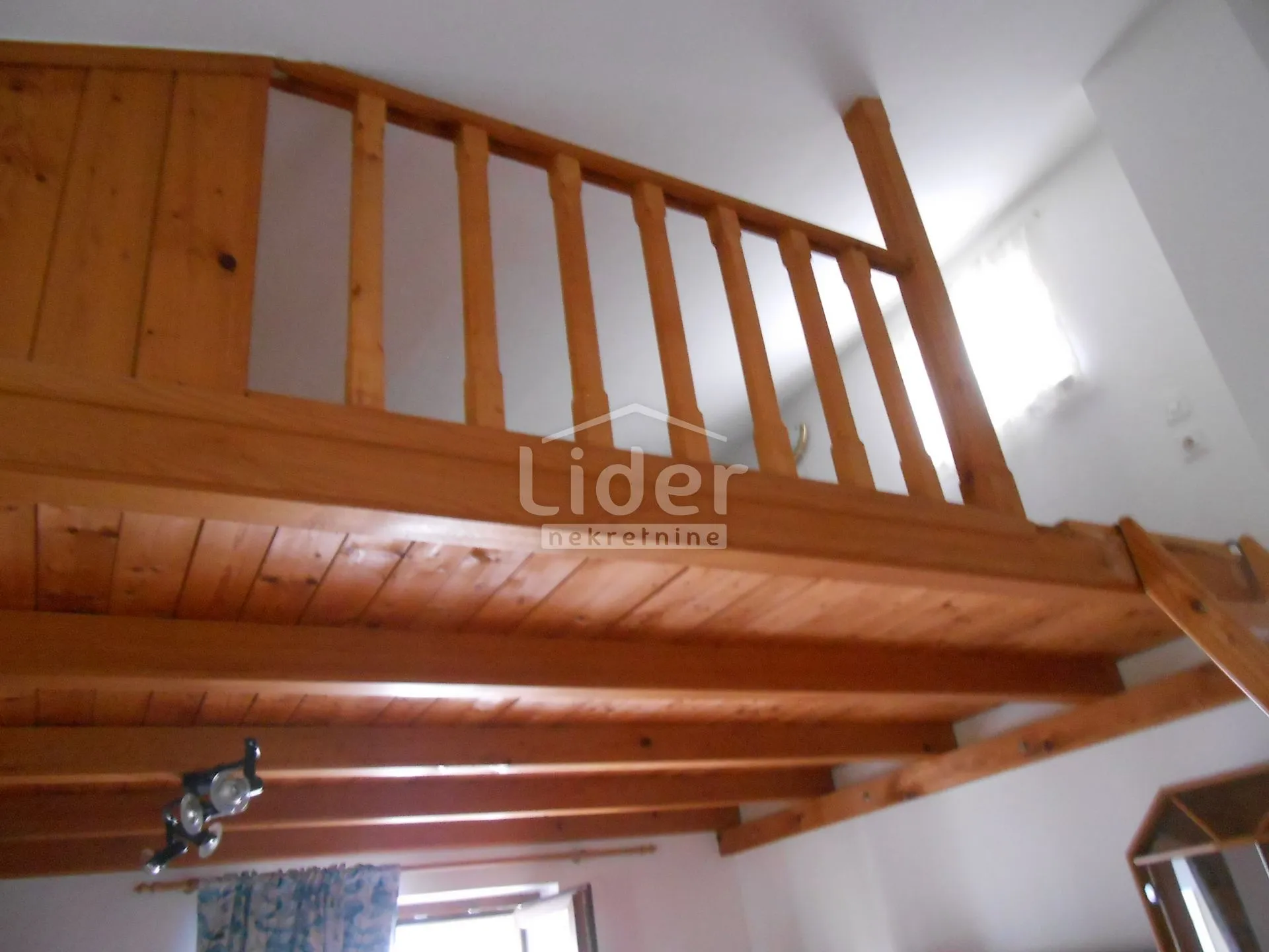 crikvenica apartman s galerijom - slika 5