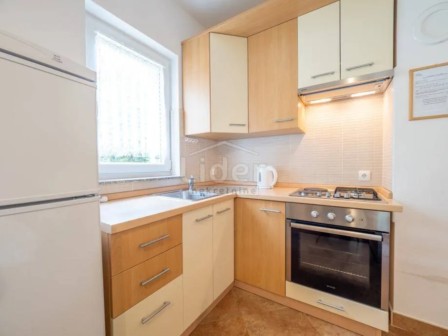 baška, 2 apartmana - slika 13