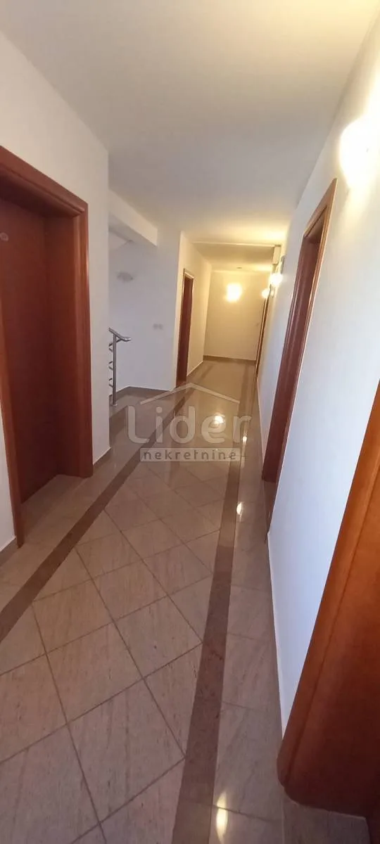 novalja, manji obiteljski hotel 1.000m2 prodaja - slika 16