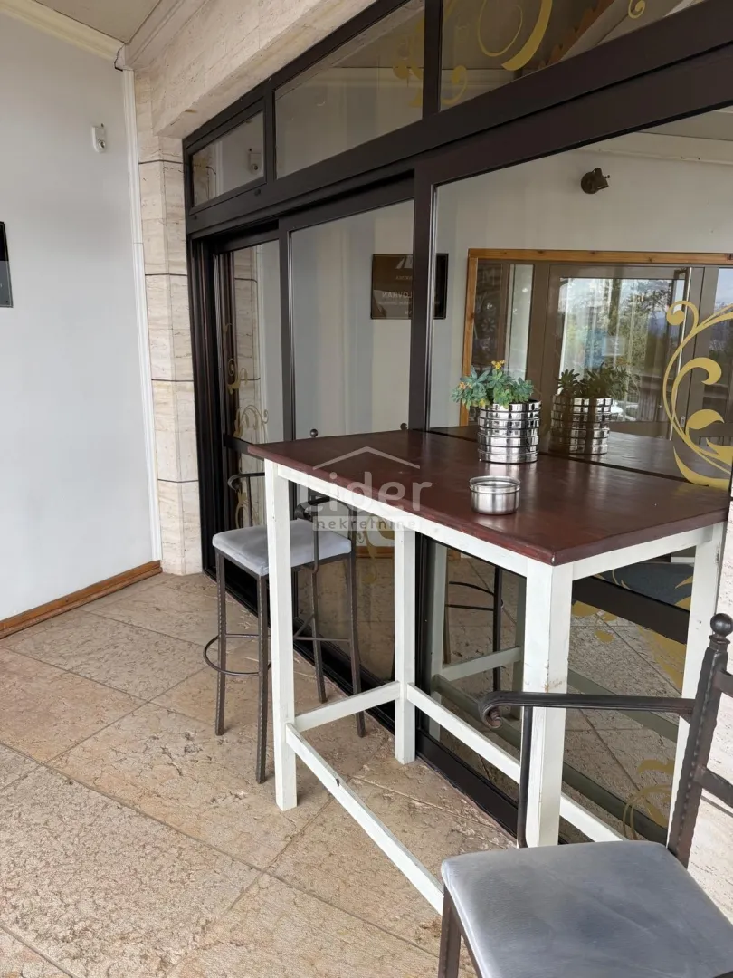 volosko-poslovni prostor,400m2 - slika 9