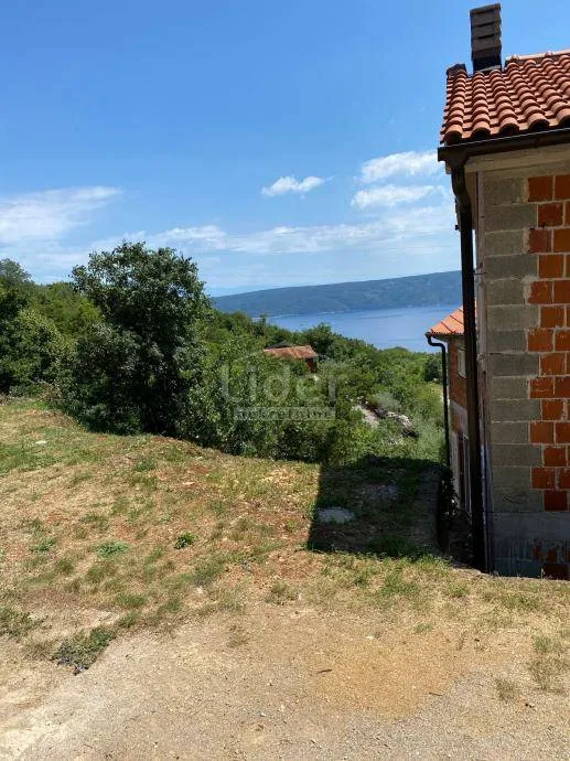 kuća sa dva stana brseč-zagore - slika 16