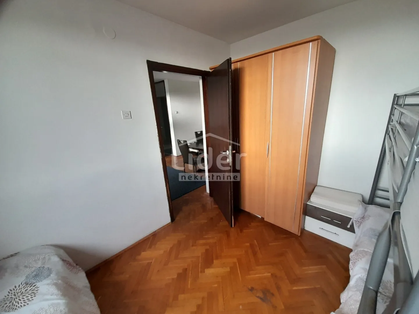 stan za radnike (8-10 osoba), 150 €/osobi - slika 5